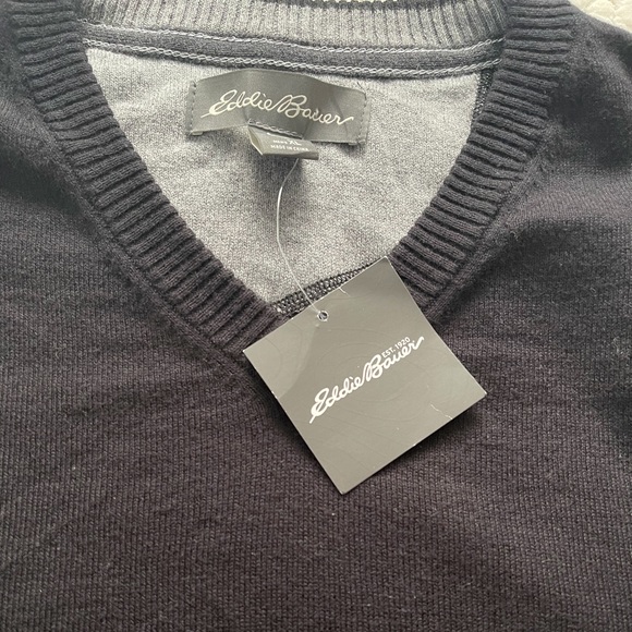 Eddie Bauer V-Neck Sweater - Picture 2 of 3